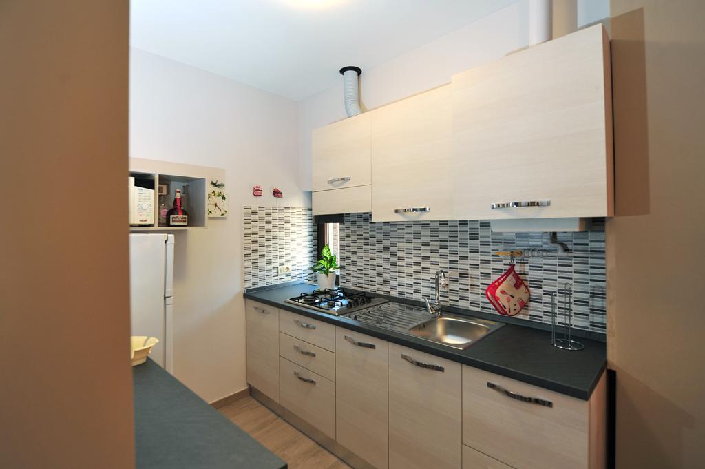 Appartement Casabb à Toscolano Maderno Extérieur photo