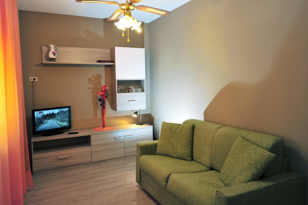 Appartement Casabb à Toscolano Maderno Extérieur photo