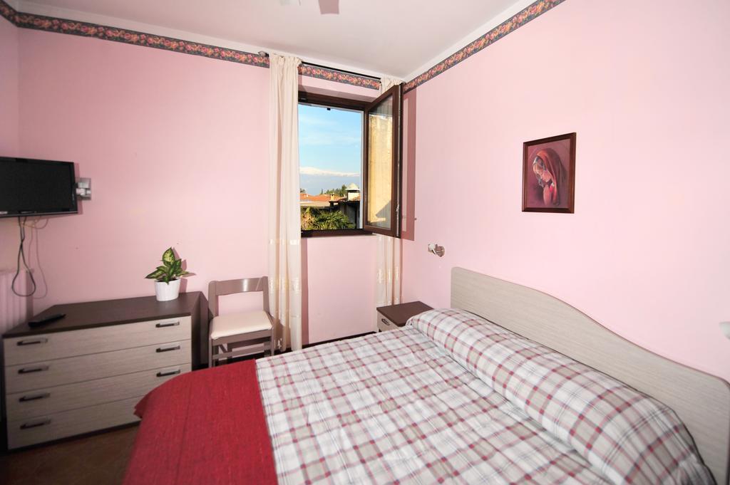 Appartement Casabb à Toscolano Maderno Extérieur photo