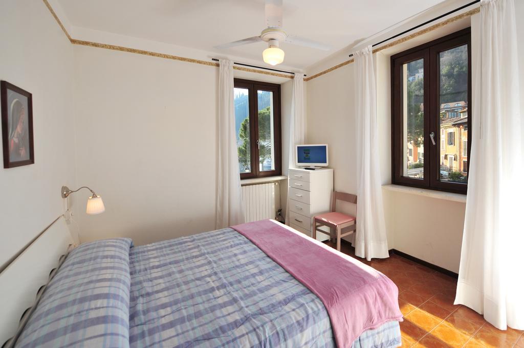 Appartement Casabb à Toscolano Maderno Extérieur photo
